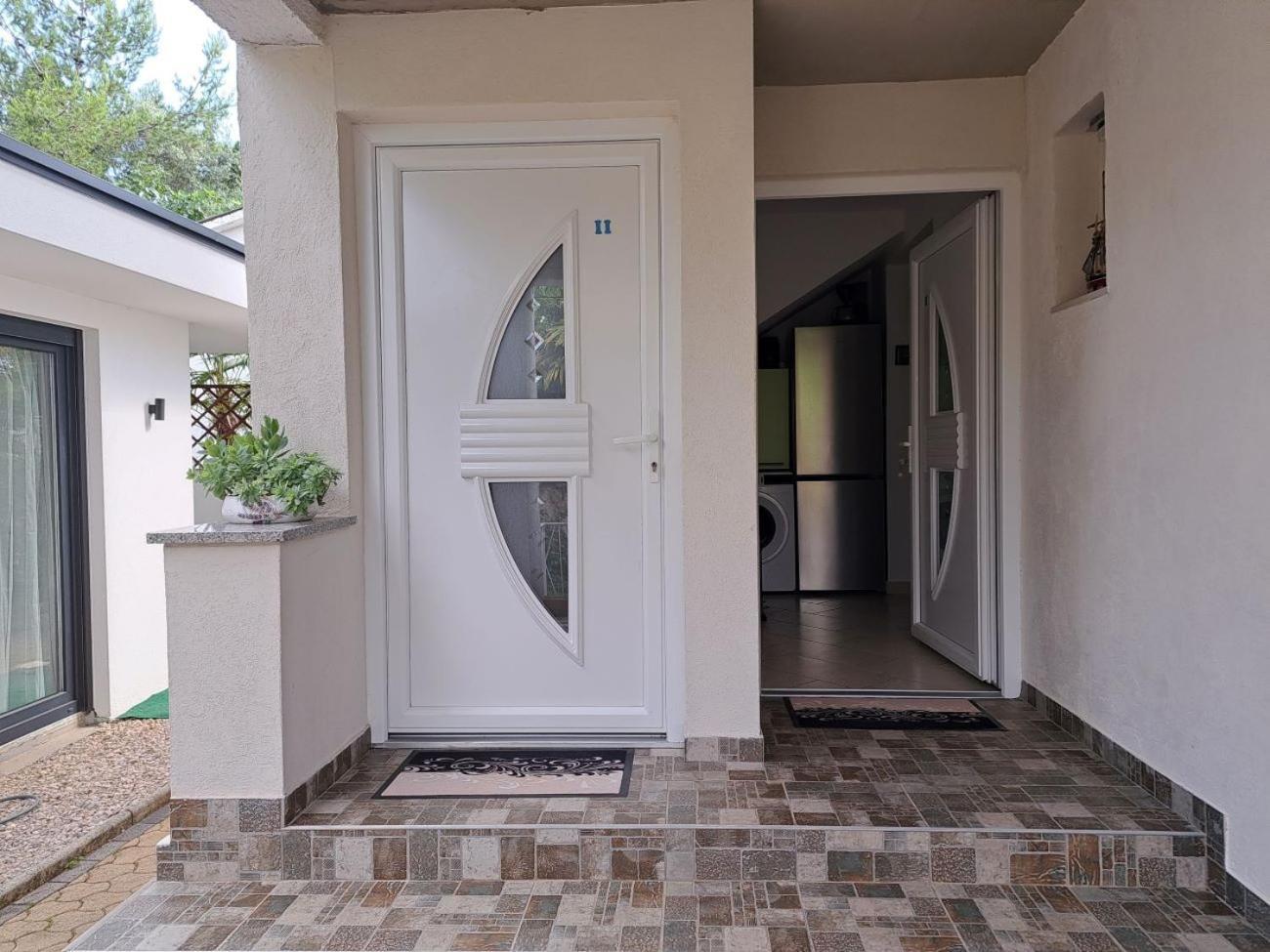Apartments Atrium Malinska Exterior photo